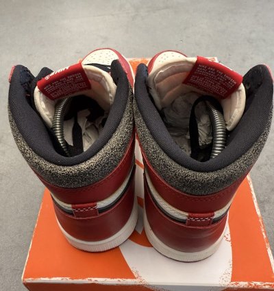2022 Jordan 1 Retro High Og Chicago Lost Found