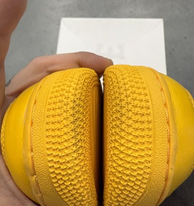 2022 Nike Air Force 1 Low Off-white Ica University Gold