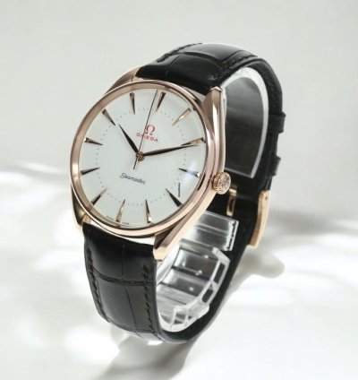 Omega Seamaster Master Co-axial 39 5 Olympic Games Gold Sedna Gold Enamel Alligator