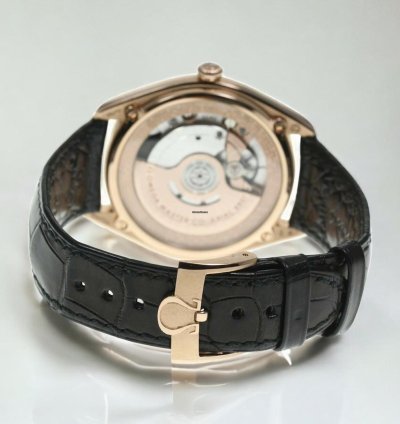 Omega Seamaster Master Co-axial 39 5 Olympic Games Gold Sedna Gold Enamel Alligator