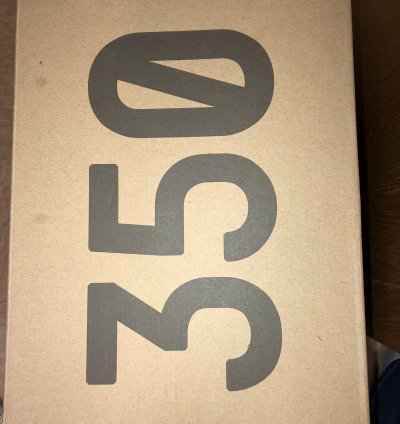 Yeezy Boost 350 V2 Yecheil