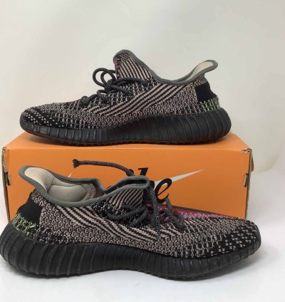Yeezy Boost 350 V2 Yecheil Non-reflective