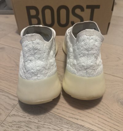 Yeezy Boost 380 Gz8668 Calcite Glow