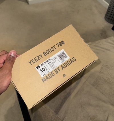 Yeezy Boost 700