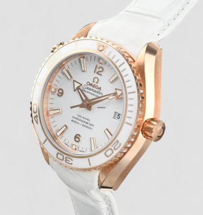 Omega Seamaster Planet Ocean Automatic White Dial 18kt Rose Gold Unisex Watch