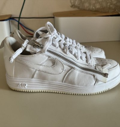 Acronym Nike Lunar Force 1