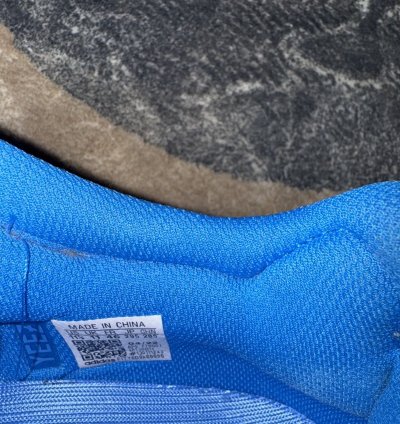 Yeezy Boost 700 Hi-res Blue