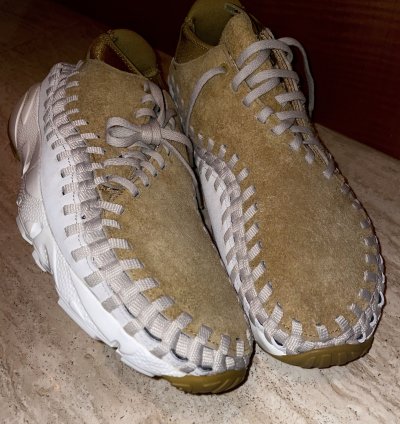 Air Footscape Woven Chukka Gold Light Orewood Suede Leather