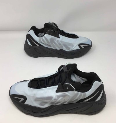 Yeezy Boost 700 Mnvn Blue Tint
