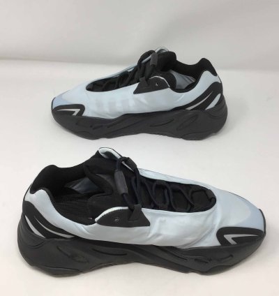 Yeezy Boost 700 Mnvn Blue Tint