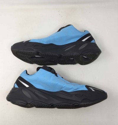 Yeezy Boost 700 Mnvn Bright Cyan