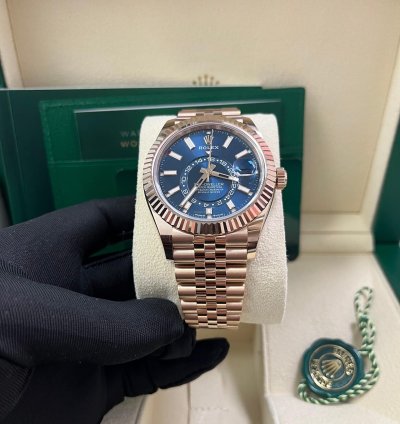 Rolex Sky-dweller 42mm Blue Dial Rose Gold Jubilee Bracelet 336935