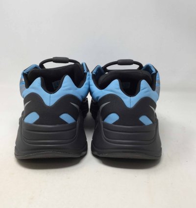 Yeezy Boost 700 Mnvn Bright Cyan