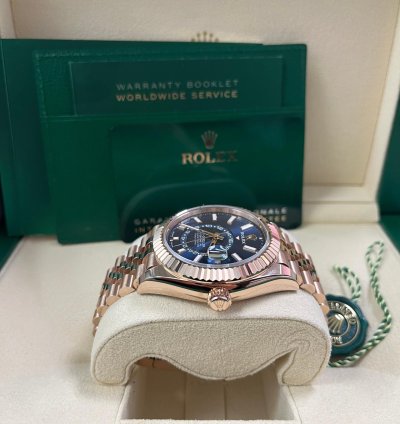 Rolex Sky-dweller 42mm Blue Dial Rose Gold Jubilee Bracelet 336935