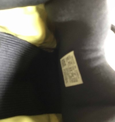Yeezy Boost 700 Mnvn Resin