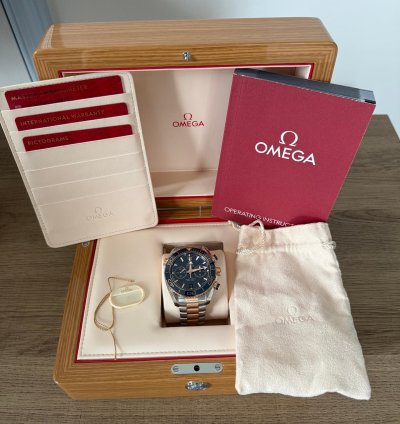 Omega Seamaster Planet Ocean Chronograph Complete Set