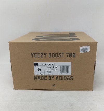 Yeezy Boost 700 Teal Blue
