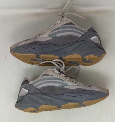 Yeezy Boost 700 V2 Tephra