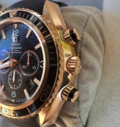 Omega Seamaster Planet Ocean Chronograph Rose Gold Original Box