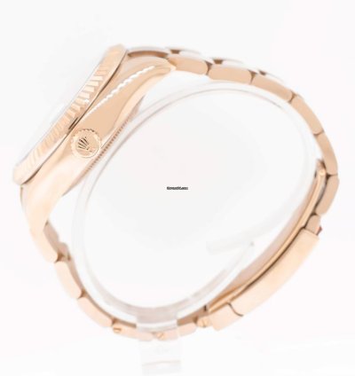 Rolex Sky-dweller 42mm Everose Gold White Index Dial Fluted Bezel 326935