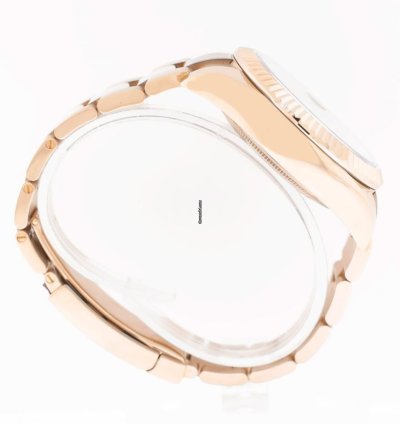 Rolex Sky-dweller 42mm Everose Gold White Index Dial Fluted Bezel 326935