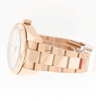 Rolex Sky-dweller 42mm Everose Gold White Index Dial Fluted Bezel 326935