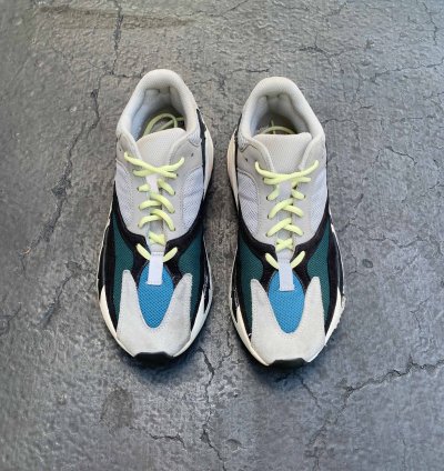 Yeezy Boost 700 Wave Runner 2017