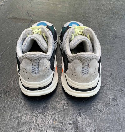 Yeezy Boost 700 Wave Runner 2017