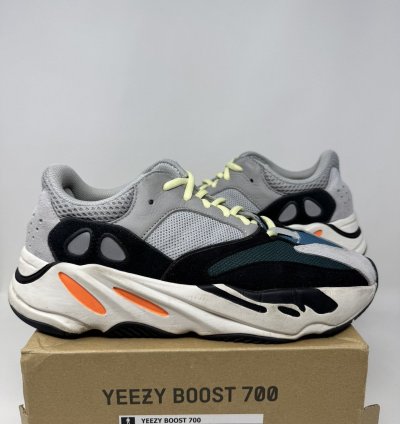 Yeezy Boost 700 Waverunner