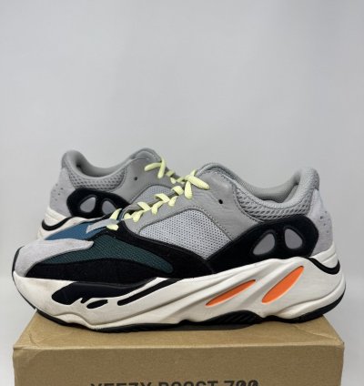Yeezy Boost 700 Waverunner