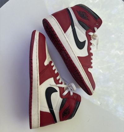 Air Jordan 1 Lost And Found Chicago