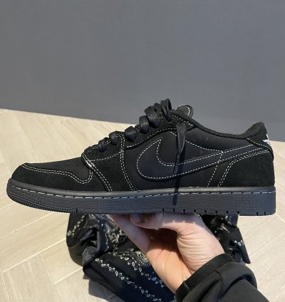 Air Jordan 1 Low Black Phantom