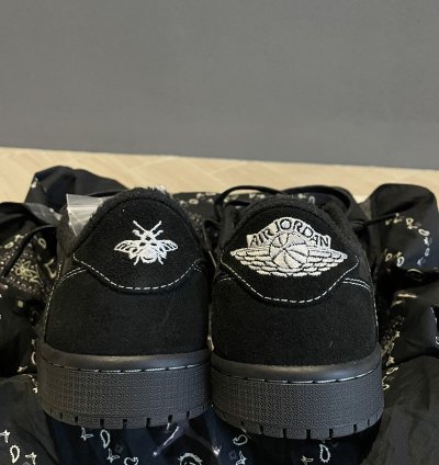 Air Jordan 1 Low Black Phantom