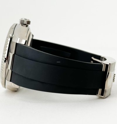 Rolex Sky-dweller 42mm Fluted Bezel White Gold Black Index Dial Oysterflex Dial 336239