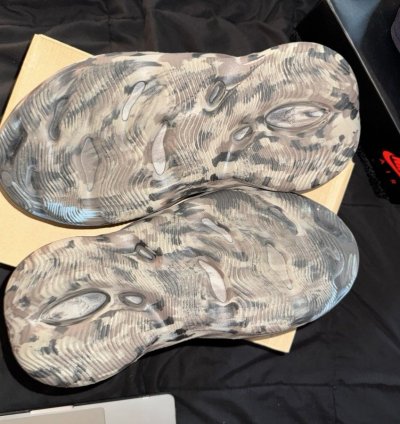 Yeezy Foam Runner Mx Cinder