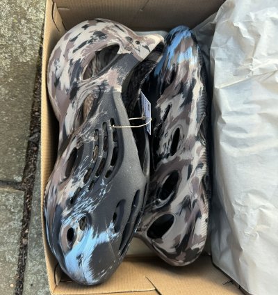 Yeezy Foam Runner Mx Cinder
