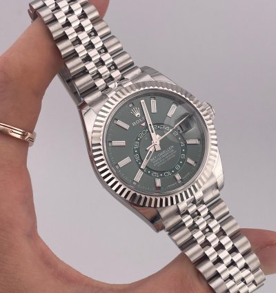 Rolex Sky-dweller 42mm Green Dial