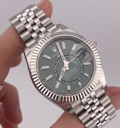 Rolex Sky-dweller 42mm Green Dial