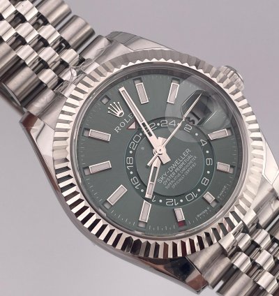 Rolex Sky-dweller 42mm Green Dial
