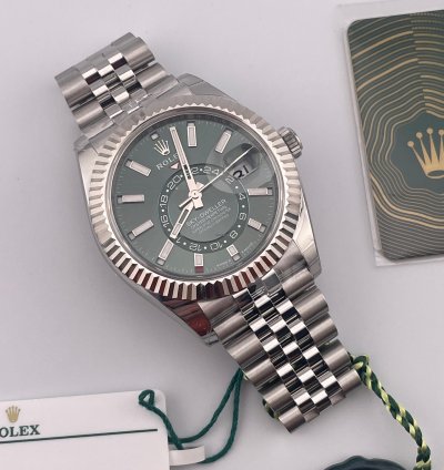 Rolex Sky-dweller 42mm Green Dial