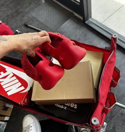 Yeezy Foam Runner Vermillion