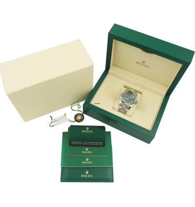 Rolex Sky-dweller 42mm Green Dial Ref 336934 - Full Set - 2024 - Unworn