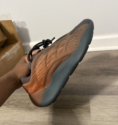 Yeezy V3 Copper Fade