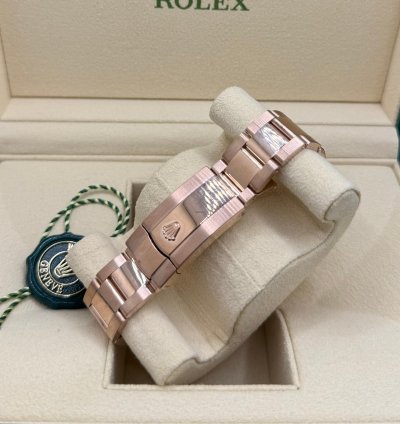 Rolex Sky-dweller 42mm Rose Gold 326935 Chocolate Dial 2023