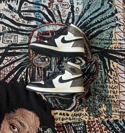 Air Jordan 1 Retro High Og Dark Mocha