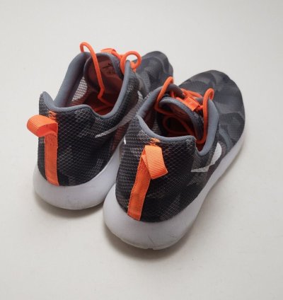 Youth Nike Roshe One Flight Gray Athletic Shoes Size 7y