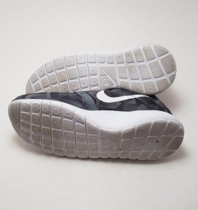 Youth Nike Roshe One Flight Gray Athletic Shoes Size 7y