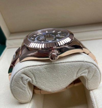 Rolex Sky-dweller 42mm Rose Gold Dark Rhodium Dial Oyster Band 326935 2022