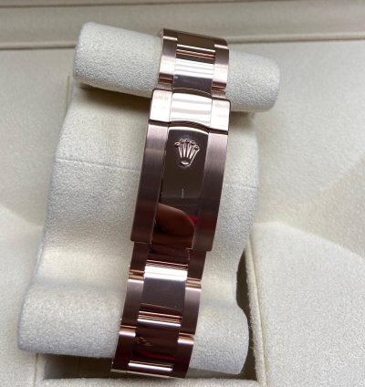 Rolex Sky-dweller 42mm Rose Gold Dark Rhodium Dial Oyster Band 326935 2022