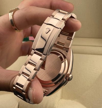 Rolex Sky-dweller 42mm White Dial Rose Gold